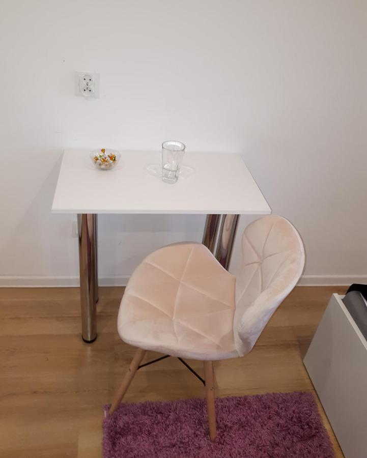 Apartamenty Centrum Panoramiczna Mala Dwojka Swan Labedz Promenada Klimatyzacja Lodowa เคียลเซ ภายนอก รูปภาพ